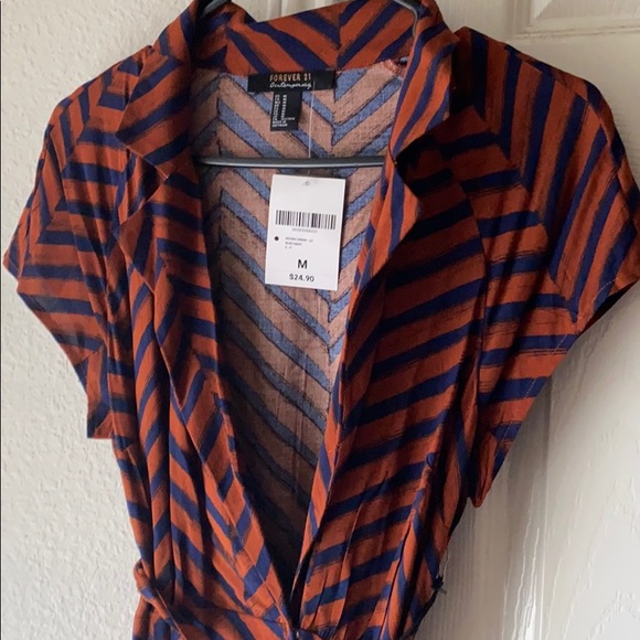 Dress - Picture 3 of 12